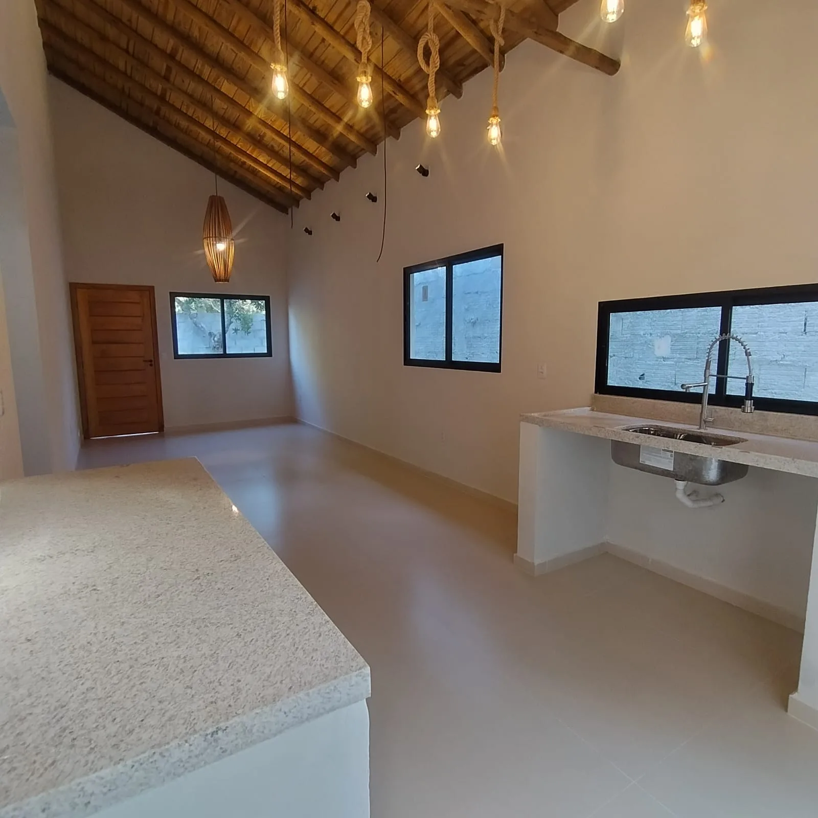Casa recém-construída no Villas do Arraial — foto 9
